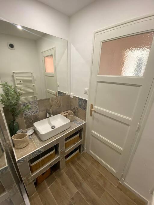 Beau T3 Proche Base Navale Et Ecoles Superieures Apartment Toulon Bagian luar foto